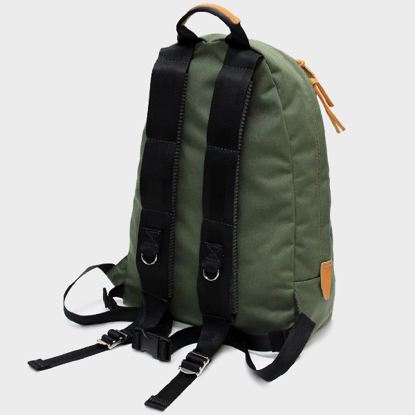 500d daypack (11)