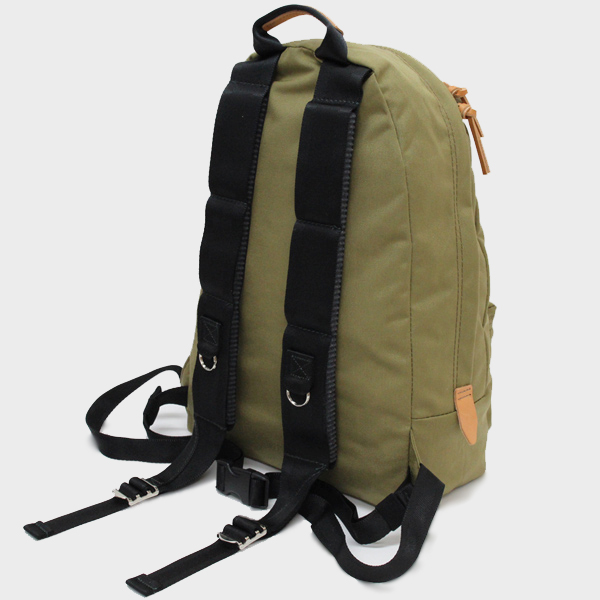 500d daypack (18)